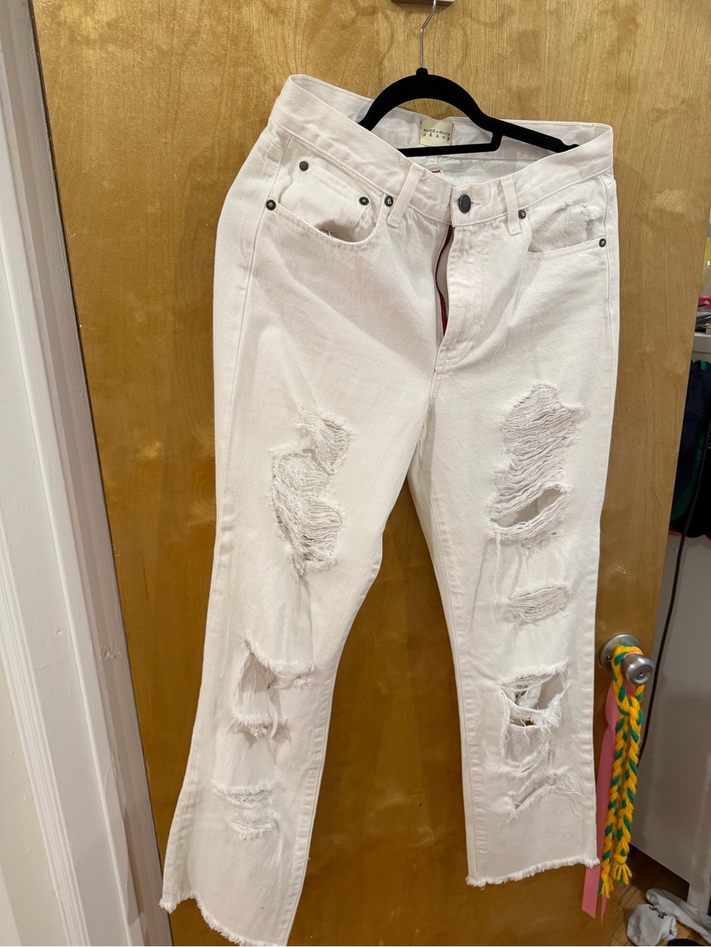 White Distressed Women’s Jeans
